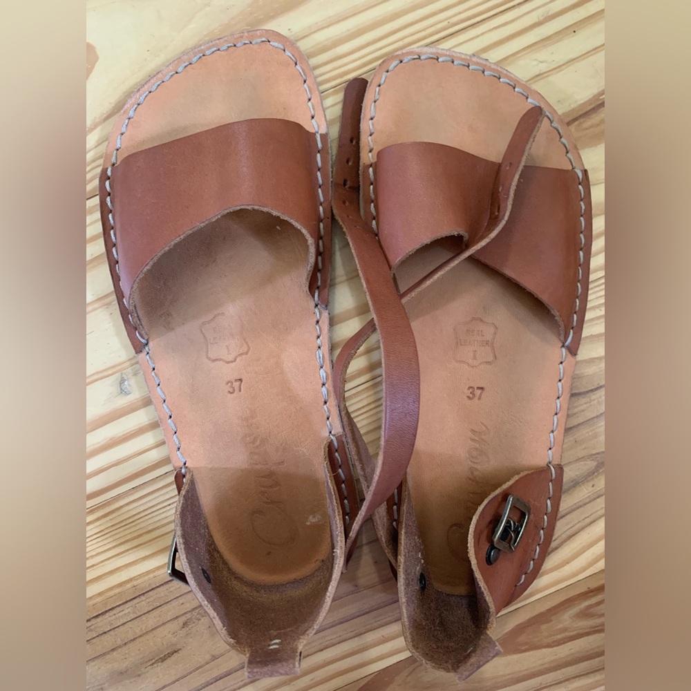 Crupon Febo Sandals in Ambra (like new!)